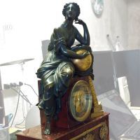 Orologio stile Impero, marmo rosso-bronzo-ottone, prima metà sec. XIX